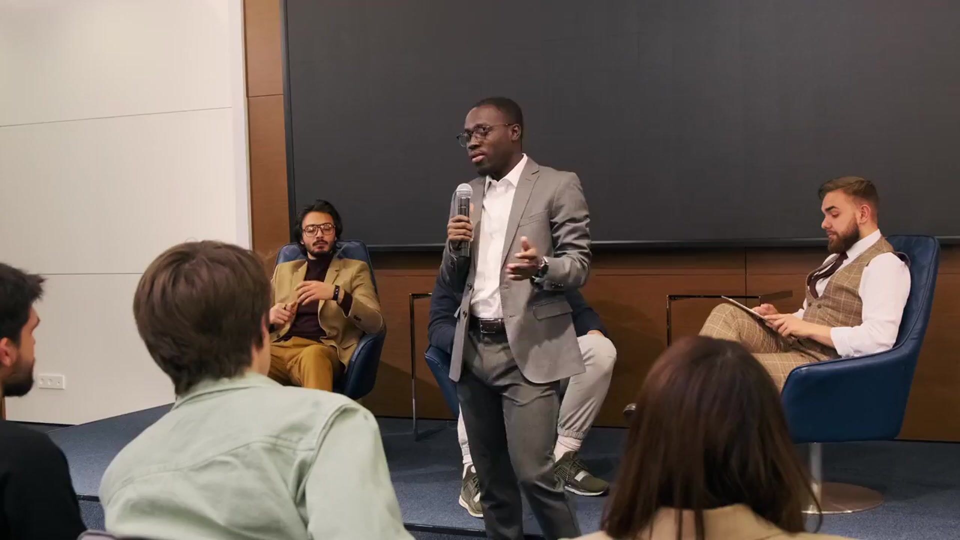 Prendre la parole en public avec confiance